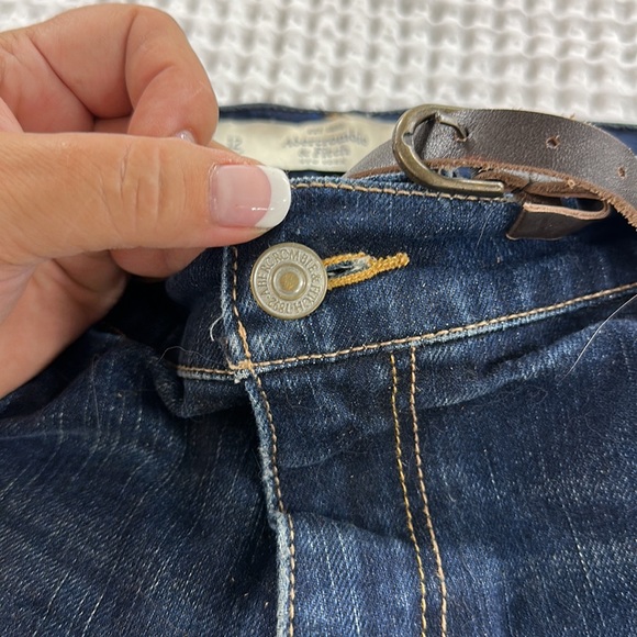 Abercrombie & Fitch jean shorts - Picture 3 of 6